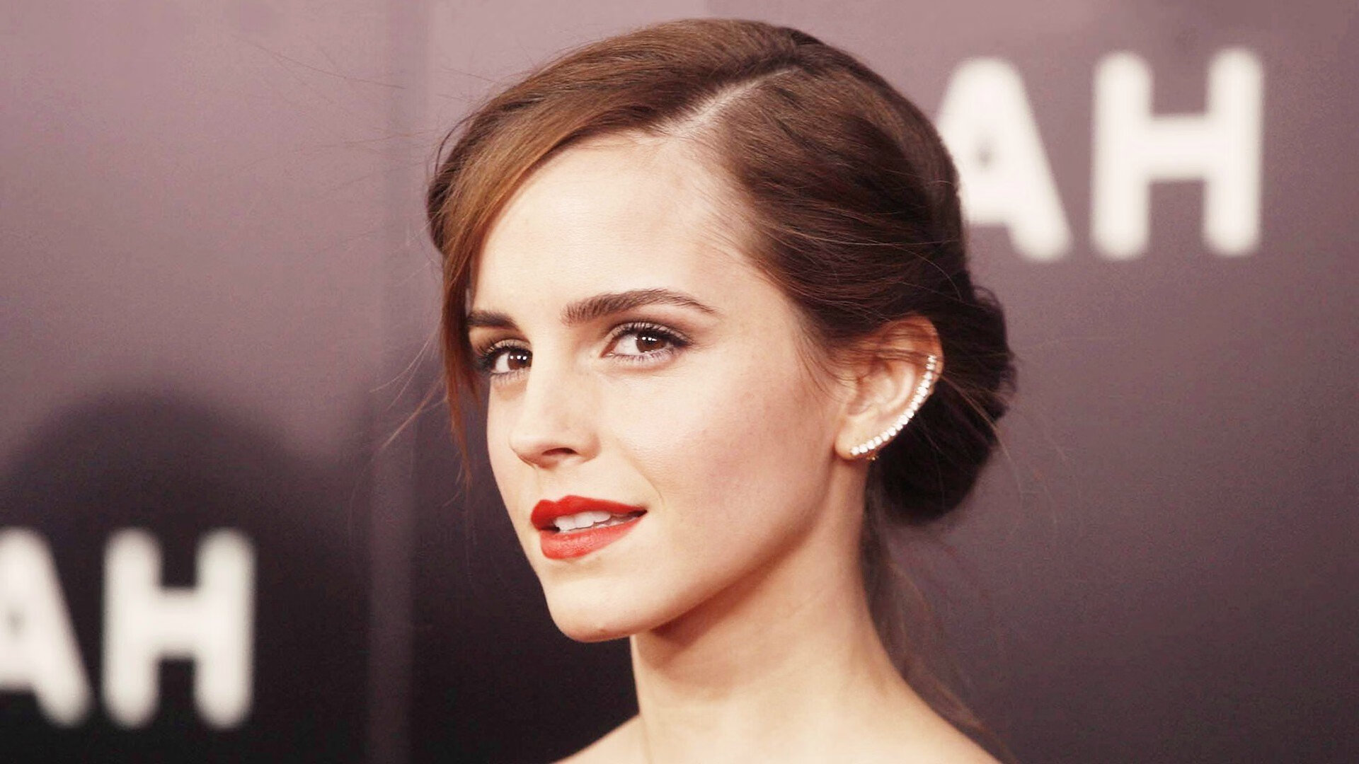 跳水稳定输出吉尔吉斯斯坦锁定奖牌希望,吉尔吉斯斯坦 举重